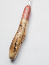 05.00mm Cedar + Driftwood Metal Crochet Hook (Item #179)