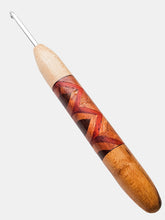 04.00mm Maple + Lacewood / Tarara / Padauk / Dark Roasted Maple Zigzag Metal Crochet Hook (Item #143)