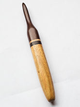08.50mm Dark Roasted Maple + Spalted Maple + Wenge + Canary Crochet Hook (Item #175)