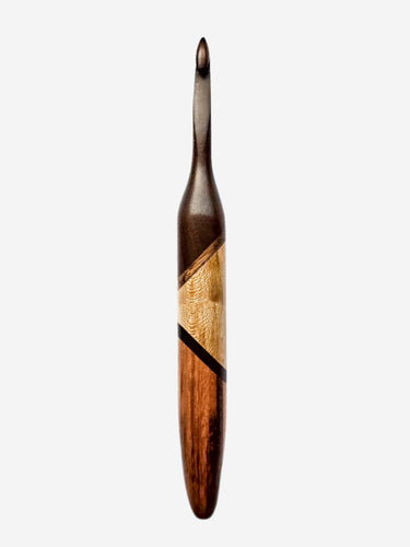 07.00mm Dark Roasted Maple + Zebrawood + Birdseye Maple + Tigerwood Crochet Hook (Item #132)