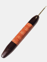 03.00mm Dark Roasted Maple + Tarara Metal Crochet Hook (Item #163)