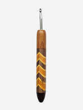 05.50mm Light Roasted Maple + Walnut / Osage Orange / Yellowheart Chevron + Dark Roasted Maple Metal Crochet Hook - SECONDS SALE (Item #129)