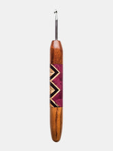 04.00mm Light Roasted Maple + Purpleheart / Spalted Maple / Wenge Retro Metal Crochet Hook (Item #136)