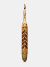 07.00mm Salmon Faverolle Chevron Crochet Hook (Item #170)