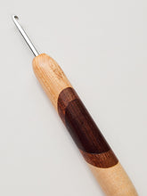 04.00mm Maple + Lacewood + Dark Roasted Maple Art Deco Metal Crochet Hook (Item #110)