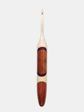 04.50mm Maple + Purpleheart + Lacewood + Holly + Cedar Art Deco Crochet Hook (Item #202)