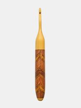 05.00 Welsummer Chevron Crochet Hook (Item #176)