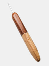 04.00mm Dark Roasted Maple + Olive Metal Crochet Hook (Item #162)