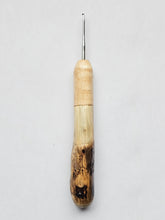02.00mm Birdseye Maple + Driftwood Metal Crochet Hook (Item #163)
