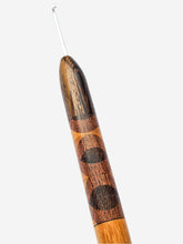 02.50mm Wenge + Lacewood / Osage Orange Retro Metal Crochet Hook (Item #161)