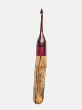 04.00mm Dark Roasted Maple + Purpleheart + Driftwood Crochet Hook (Item #221)
