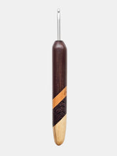 03.50mm Dark Roasted Maple + Canary +Wenge + Spalted Maple CLOVER Metal Crochet Hook (Item #248)