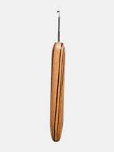 03.00mm Zebrawood Metal Crochet Hook (Item #188)