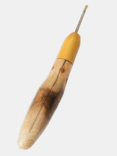03.00mm Yellowheart + Driftwood Metal Crochet Hook (Item #197)