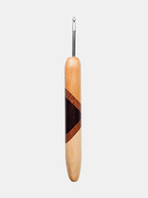 04.00mm Maple + Lacewood + Dark Roasted Maple Art Deco Metal Crochet Hook (Item #110)