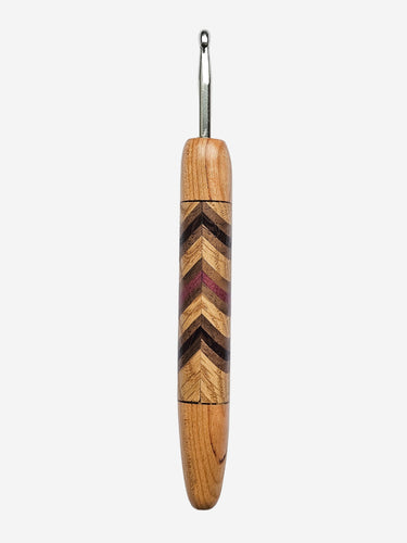 05.50mm Cherry + Ash / Walnut / Purpleheart / Wenge Chevron Metal Crochet Hook (Item #132)