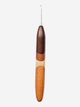 02.25mm Dark Roasted Maple + Osage Orange + Maple Art Deco CLOVER Metal Crochet Hook (Item #150)