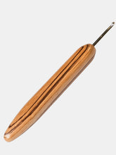 04.00mm Zebrawood Metal Crochet Hook (Item #166)