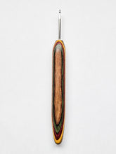 03.50mm Brown / Pink / Green / Yellow Spectraply Metal Crochet Hook (Item #190)