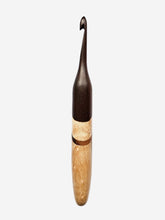 06.50mm Dark Roasted Maple + Birdseye Maple/Tigerwood Diagonal Stripe + Birdseye Maple Crochet Hook (Item #169)