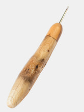 03.00mm Zebrawood + Driftwood Metal Crochet Hook (Item #192)