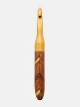 10.50mm Welsummer Chevron Crochet Hook (Item #235)