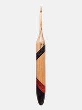 04.50mm Ambrosia Maple + Wenge + Ash + Padauk Art Deco Crochet Hook (Item #201)