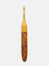 05.50mm Welsummer Diagonal Checker Crochet Hook (Item #182)