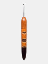 03.00mm Light Roasted Maple + Walnut / Oak / Osage Orange Zigzag + Dark Roasted Maple Metal Crochet Hook (Item #139)