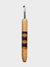 06.00mm Birdseye Maple + Ash / Wenge / Limba Zigzag Metal Crochet Hook (Item #70)
