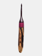 05.00mm Dark Roasted Maple + Purpleheart + Driftwood Crochet Hook (Item #225)