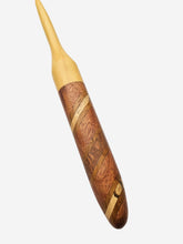 07.50mm Welsummer Diagonal Stripe Crochet Hook (Item #22)