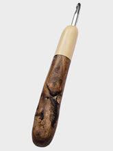 06.00mm Holly + Driftwood Metal Crochet Hook (Item #59)