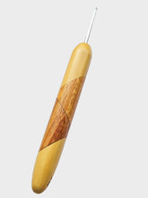 02.00mm Yellowheart + Osage Orange + Canary Art Deco Metal Crochet Hook (Item #119)