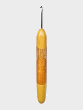 02.75mm Yellowheart + Canary+ Osage Orange Art Deco Metal Crochet Hook (Item #113)